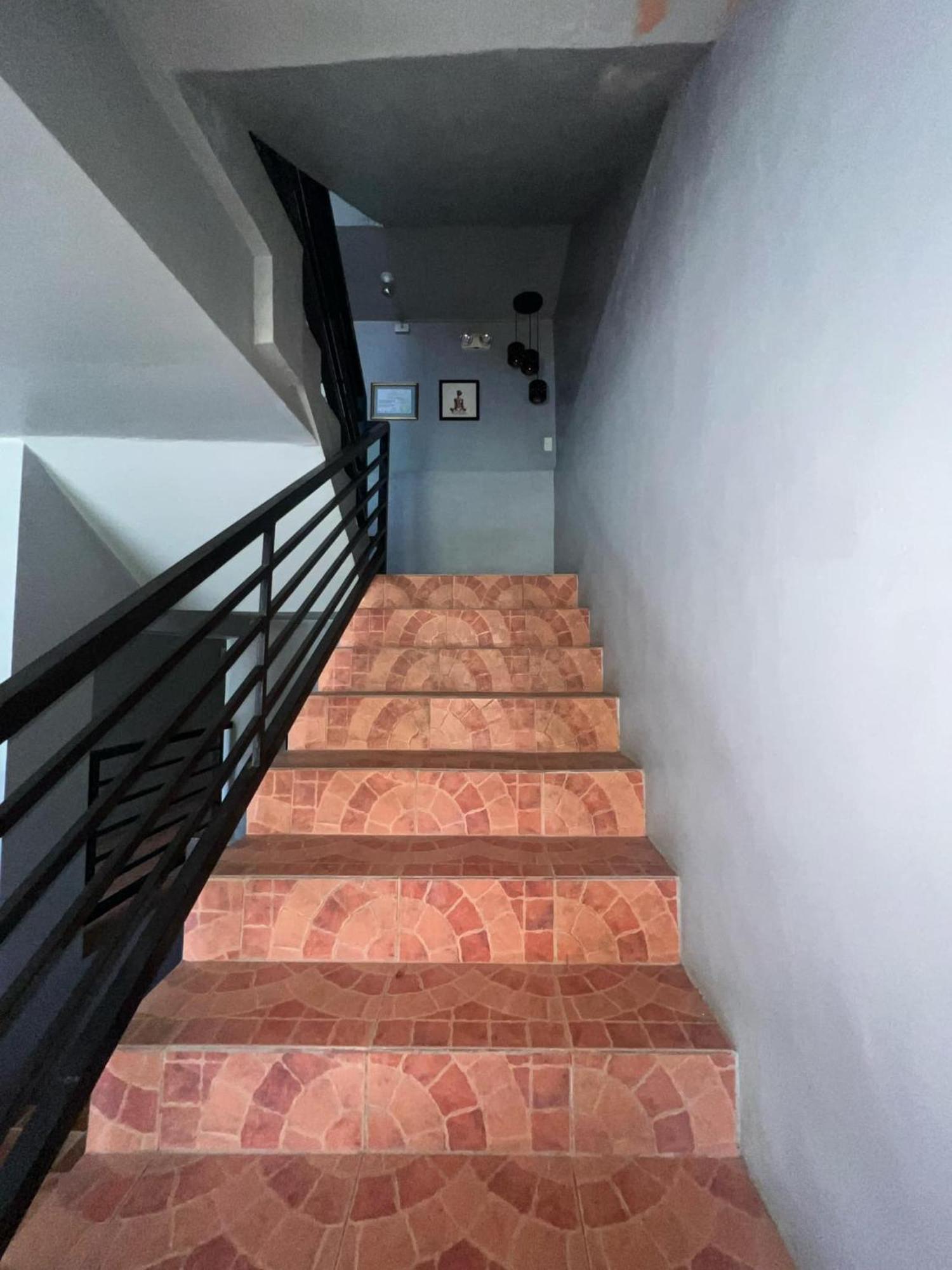 Aj Tourist Inn Coron Exterior foto